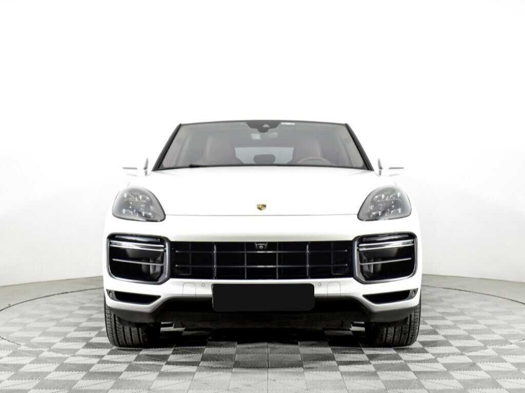 Porsche Cayenne Turbo, 2018 - 80 300 км. | Фото №2