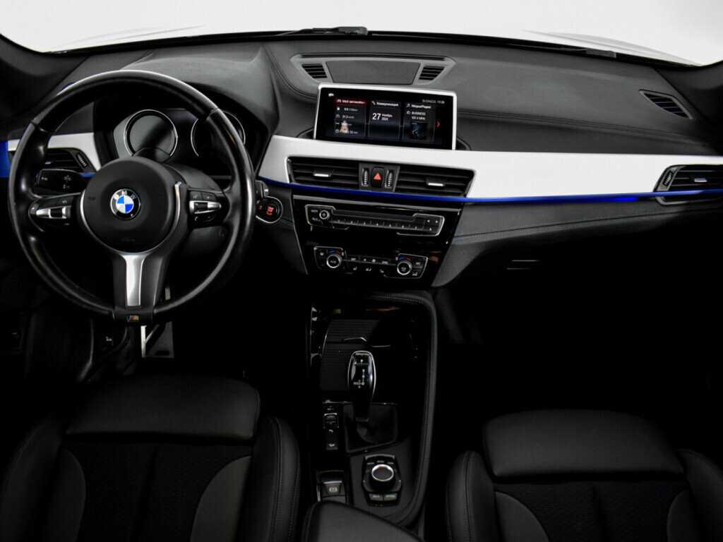 BMW X1 20i xDrive, 2020 Фото №10