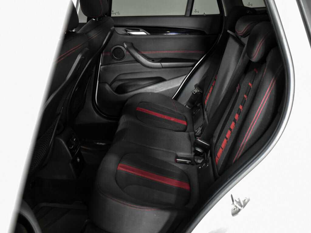 BMW X1 18d xDrive, 2017 Фото №10