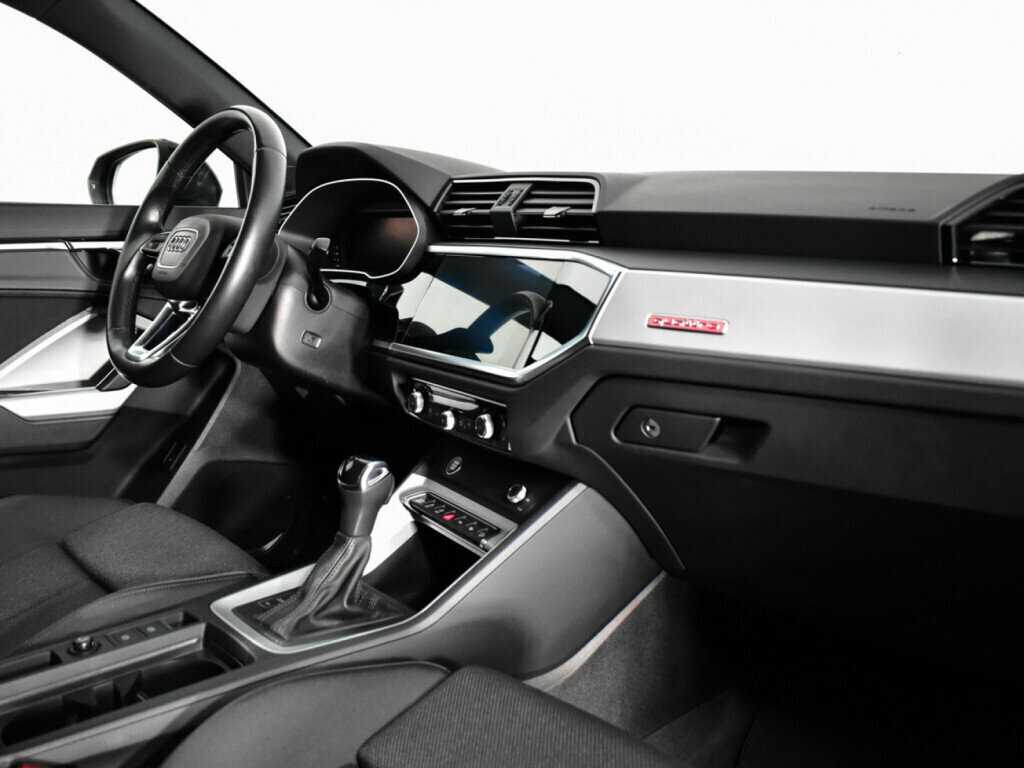 Audi Q3 Sportback 40 TFSI, 2020 Фото №9