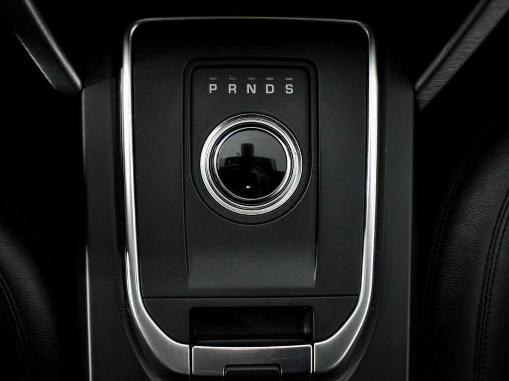 Land Rover Discovery Sport, 2018 Фото №11