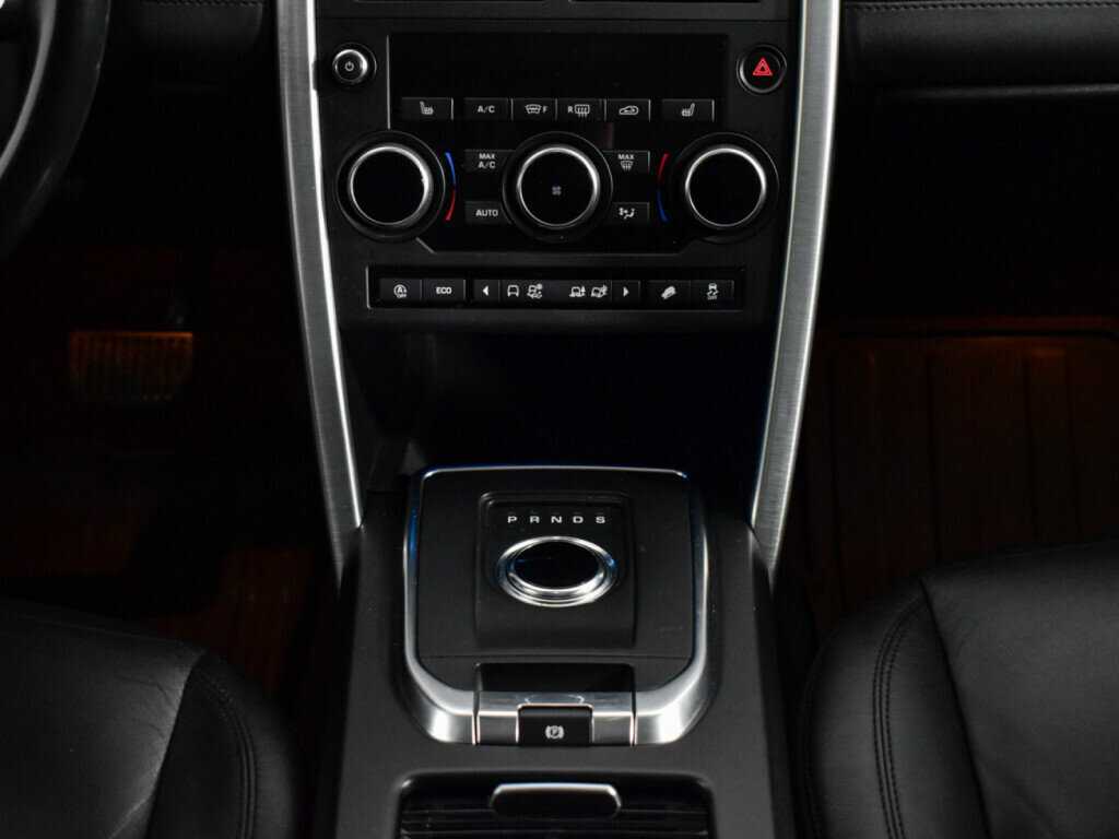 Land Rover Discovery Sport, 2018 Фото №15
