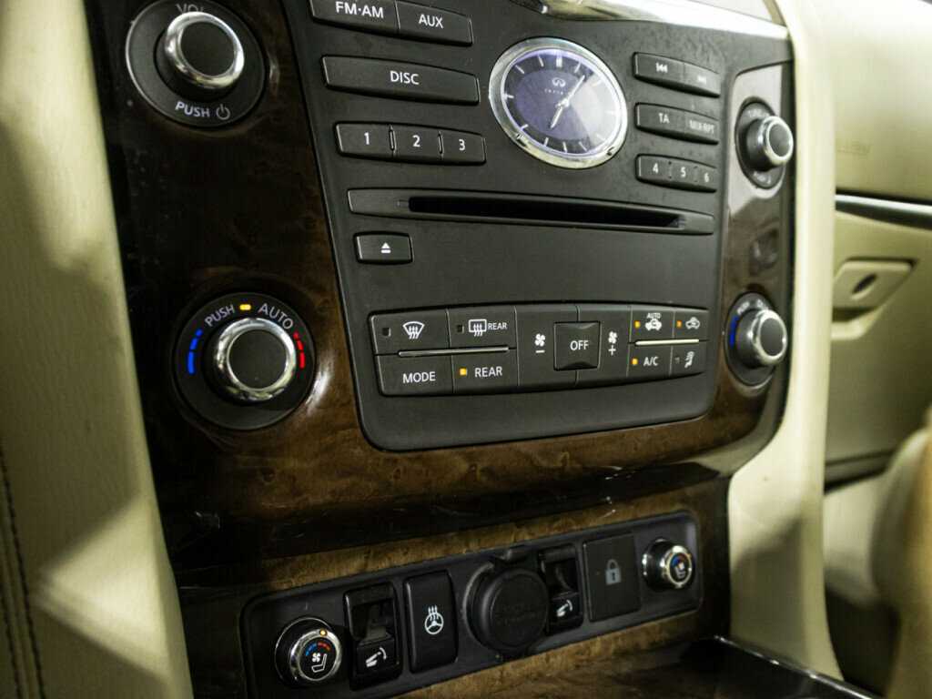 Infiniti QX80, 2013 Фото №17