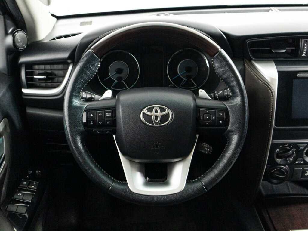 Toyota Fortuner, 2019 Фото №21