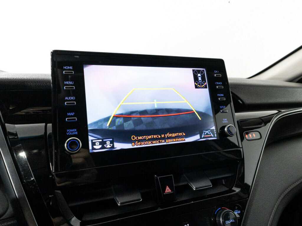 Toyota Camry, 2021 Фото №17