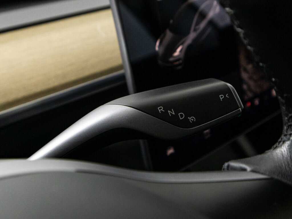 Tesla Model 3 Performance, 2020 Фото №21