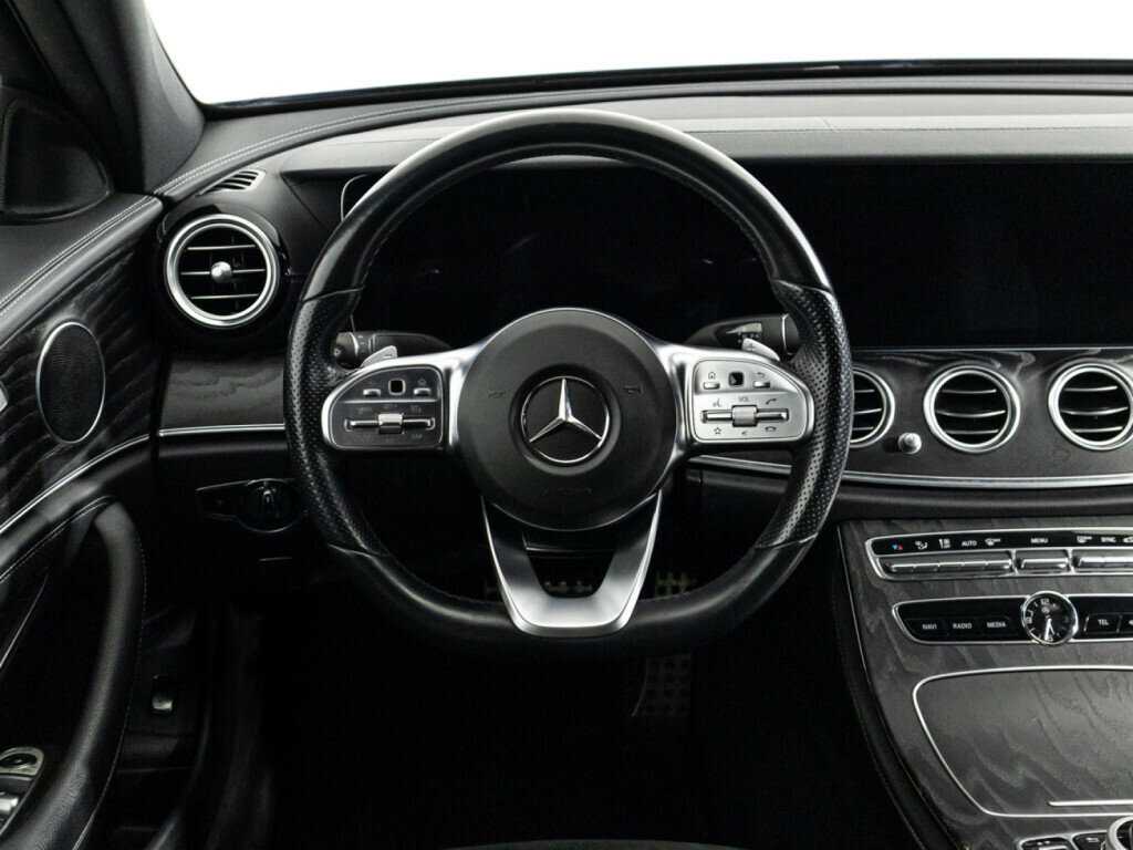 Mercedes-Benz E-Класс 220 d, 2020 Фото №20