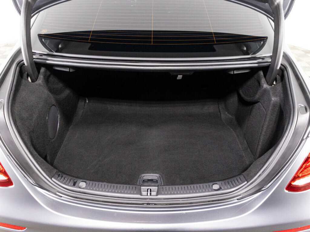 Mercedes-Benz E-Класс AMG 63 AMG S, 2018 Фото №15