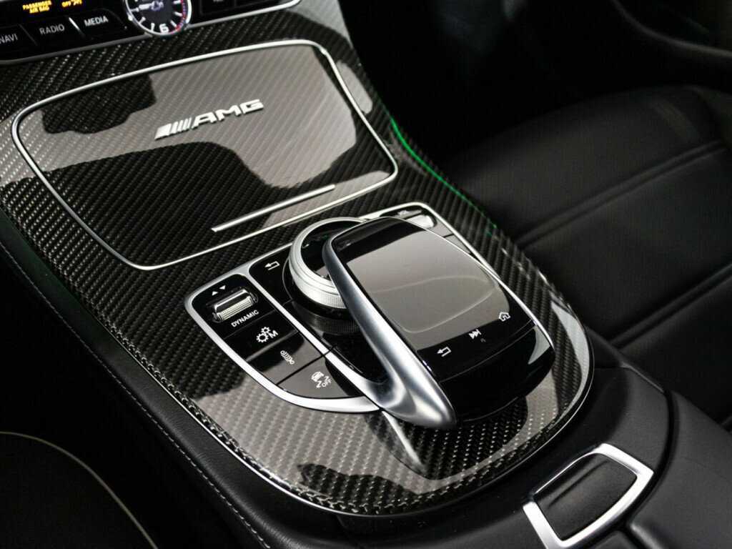 Mercedes-Benz E-Класс AMG 63 AMG S, 2018 Фото №19