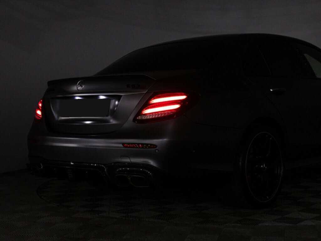 Mercedes-Benz E-Класс AMG 63 AMG S, 2018 Фото №29