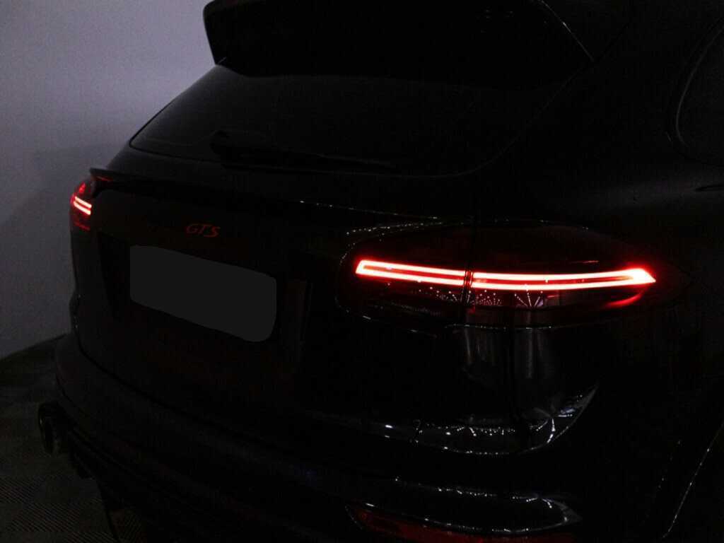 Porsche Cayenne GTS, 2015 Фото №30