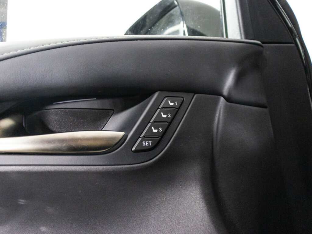 Lexus LX 450d, 2017 Фото №25