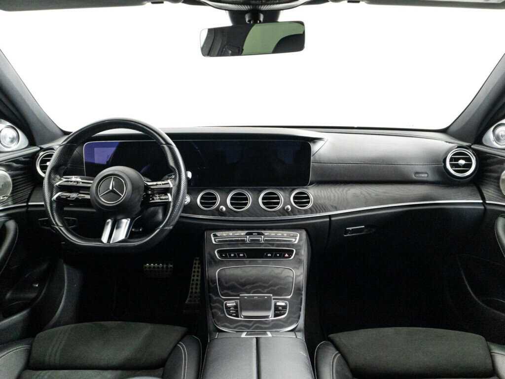 Mercedes-Benz E-Класс 200, 2020 Фото №13