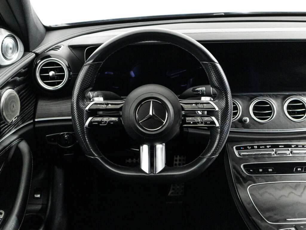 Mercedes-Benz E-Класс 200, 2020 Фото №18