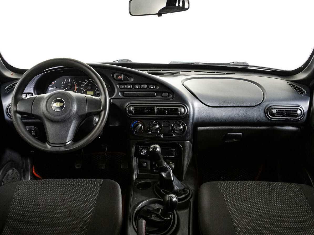 Chevrolet Niva, 2011 Фото №10