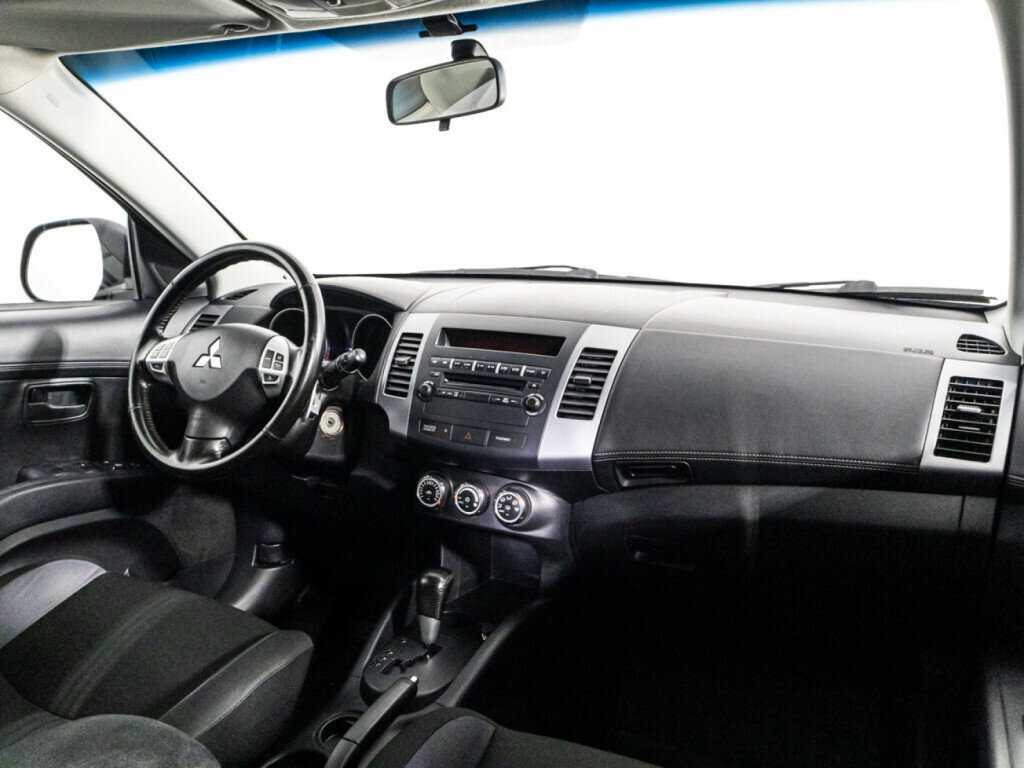 Mitsubishi Outlander, 2011 Фото №9