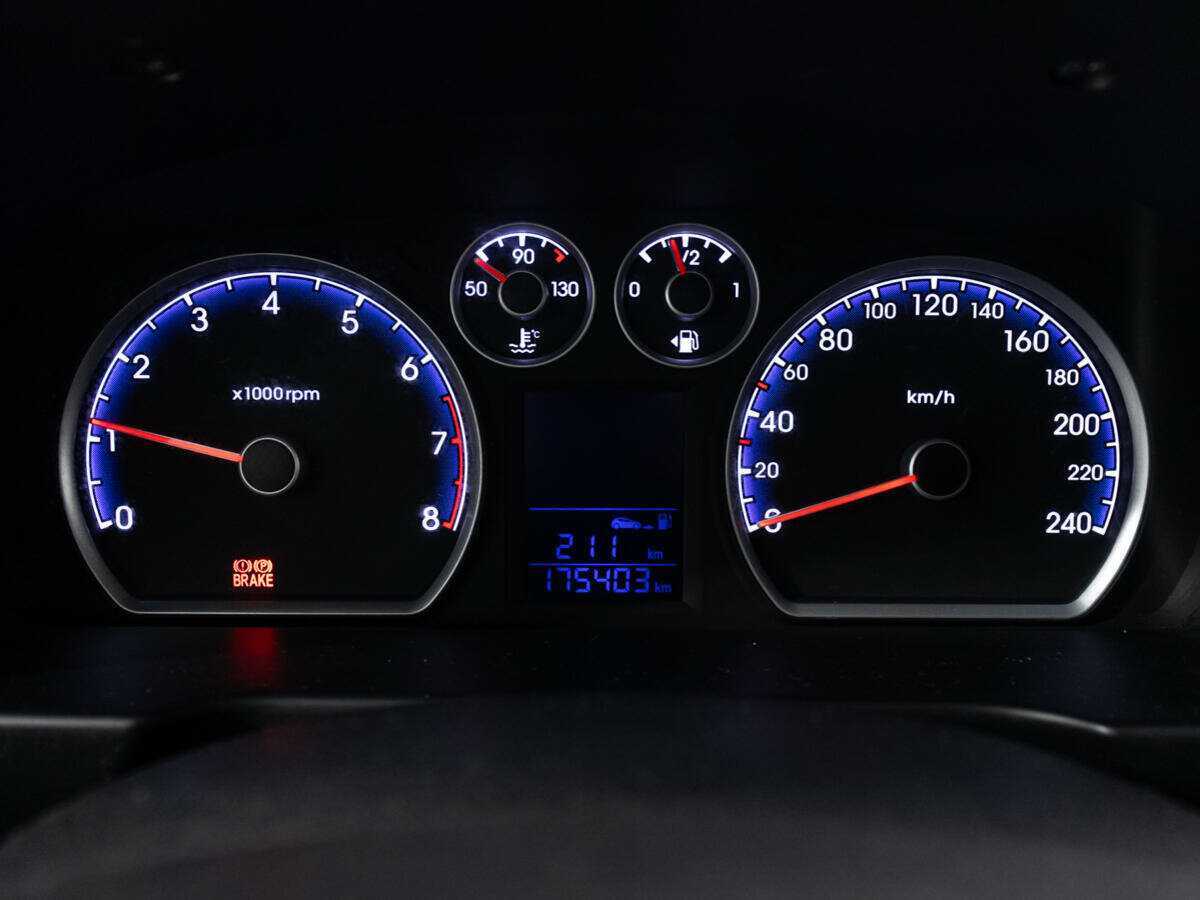 Hyundai i30, 2010 Фото №12