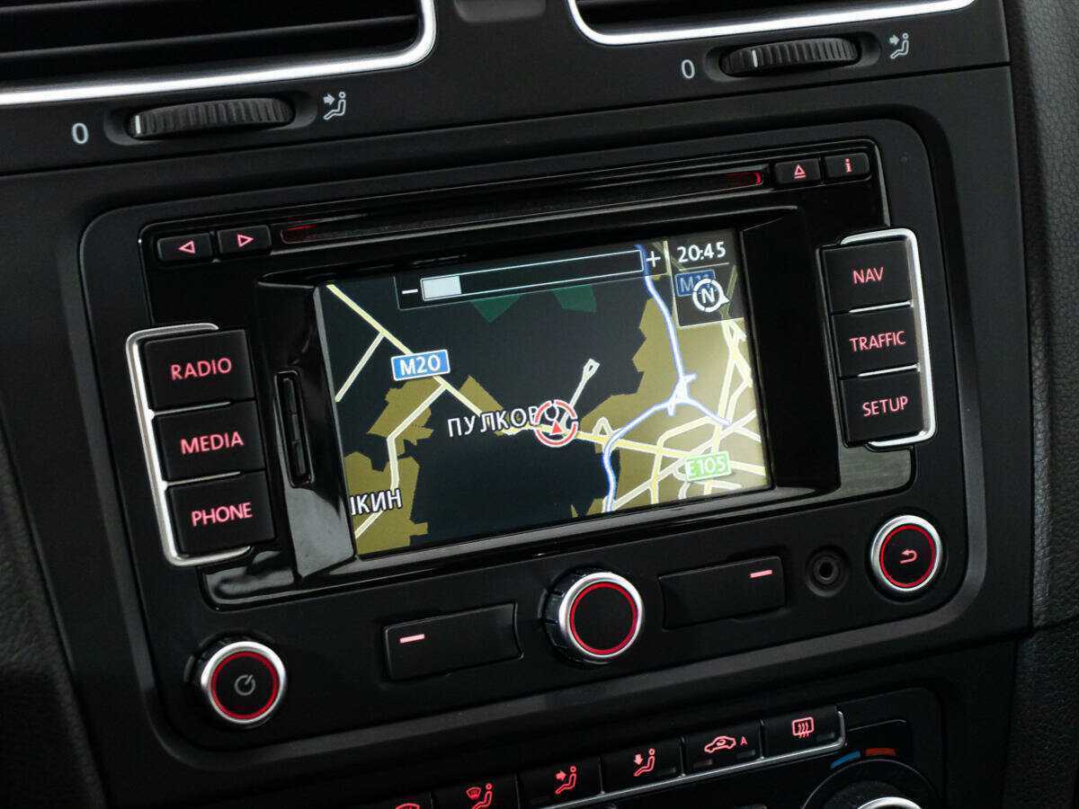 Volkswagen Golf, 2011 Фото №14