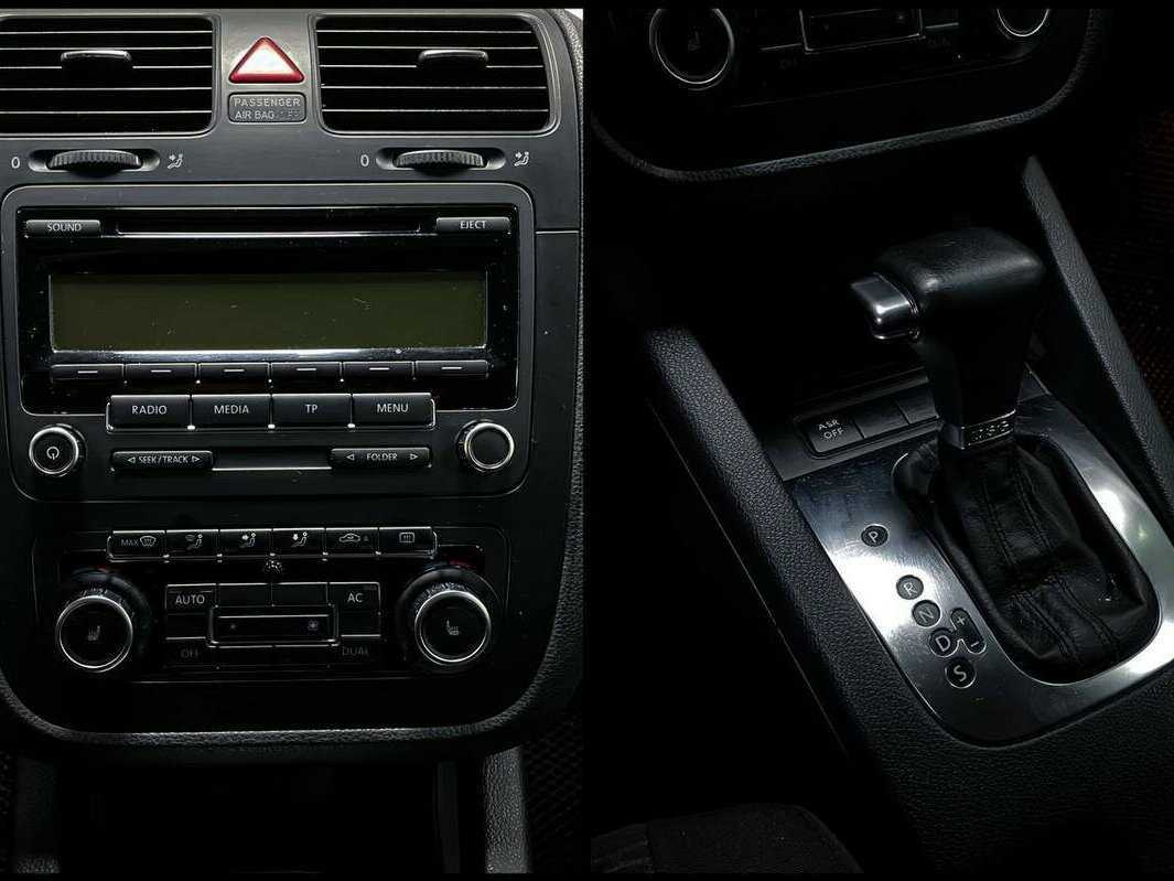 Volkswagen Jetta, 2009 Фото №15