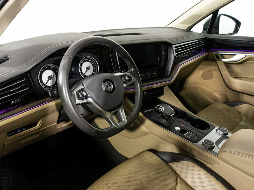 Volkswagen Touareg, 2020 Фото №11