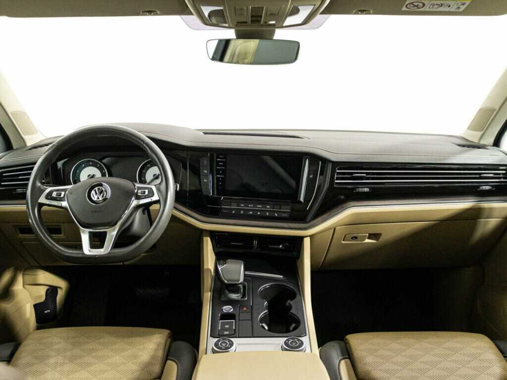 Volkswagen Touareg, 2020 Фото №13