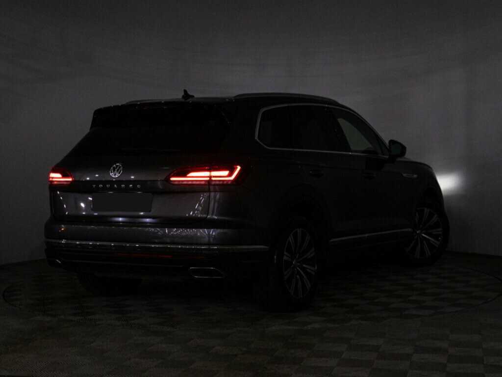 Volkswagen Touareg, 2020 Фото №30