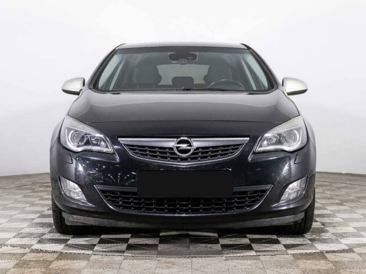 Opel Astra, 2010 - 146 992 км. | Фото №2