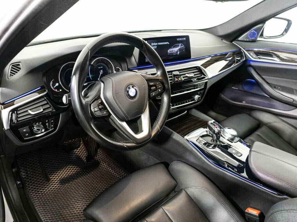 BMW 5 серии 530i, 2019 Фото №11