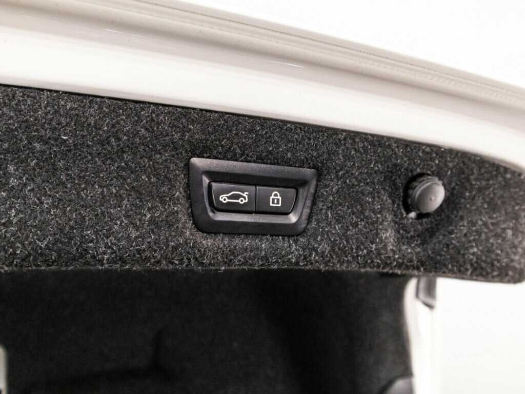 BMW 5 серии 530i, 2019 Фото №15