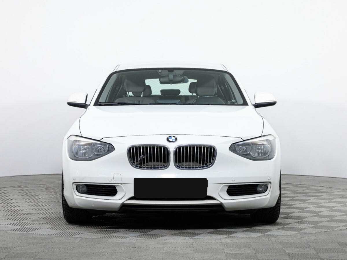 BMW 1 серии 118i, 2011 - 138 920 км. | Фото №2