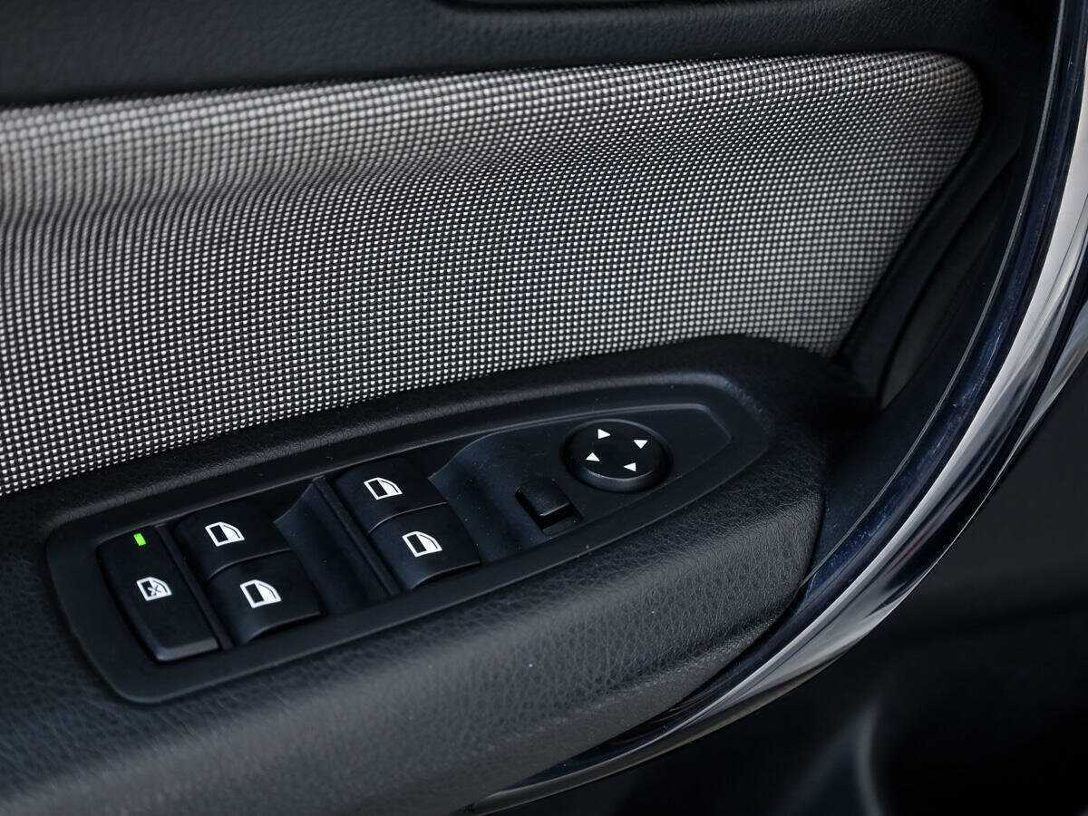 BMW 1 серии 118i, 2011 Фото №14