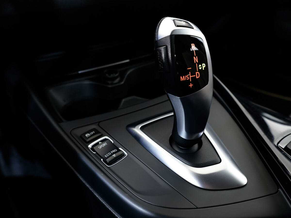 BMW 1 серии 118i, 2011 Фото №17