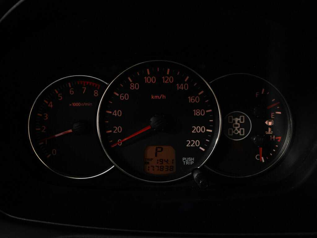 Mitsubishi Pajero Sport, 2010 Фото №12