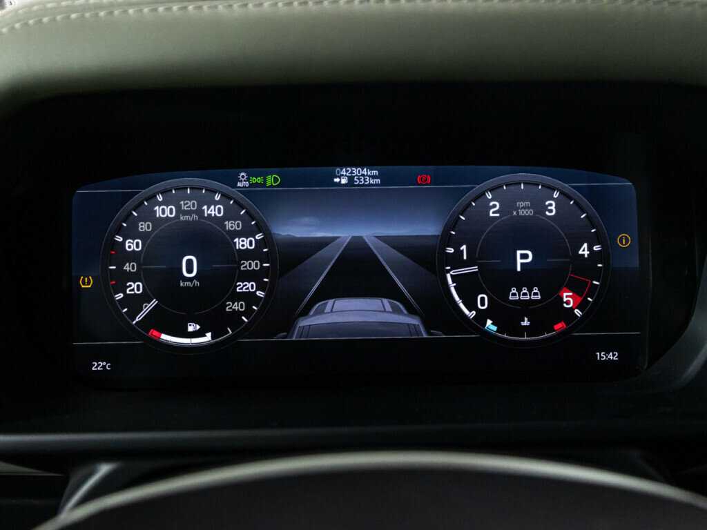 Land Rover Defender 110, 2021 Фото №10