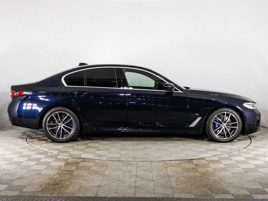 BMW 5 серии 520i, 2023 Фото №4