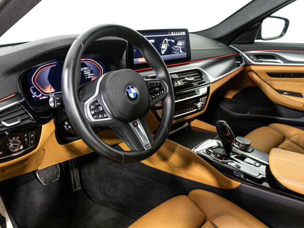 BMW 5 серии 520i, 2023 Фото №11