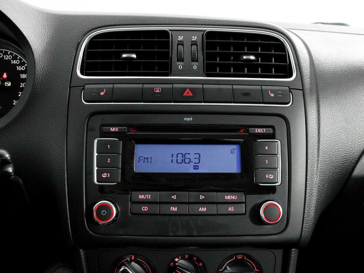 Volkswagen Polo, 2010 Фото №13