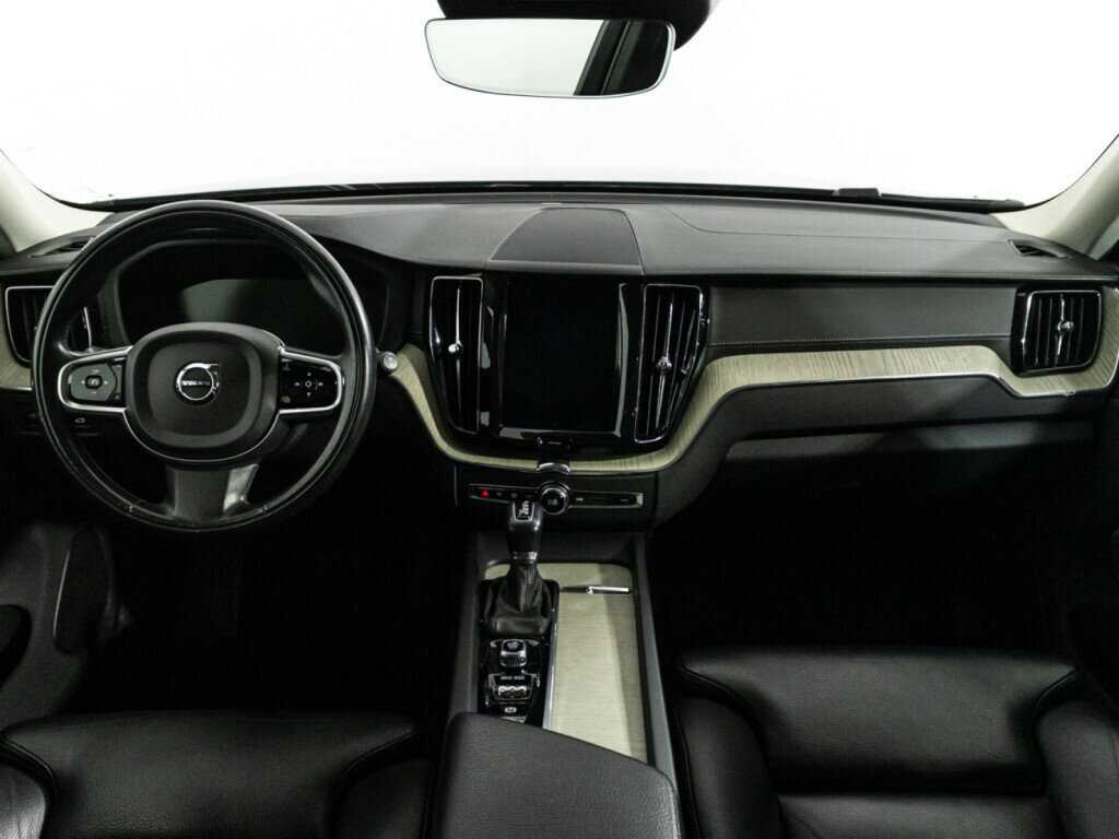 Volvo XC60, 2019 Фото №13