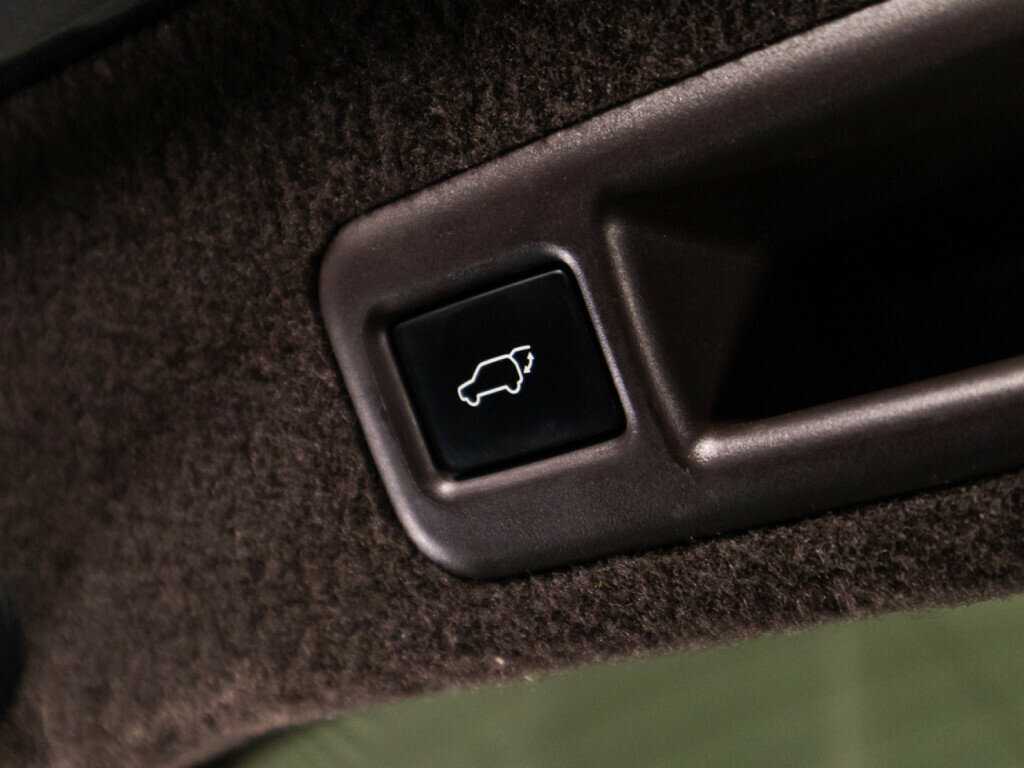 Lexus RX 200t, 2017 Фото №15