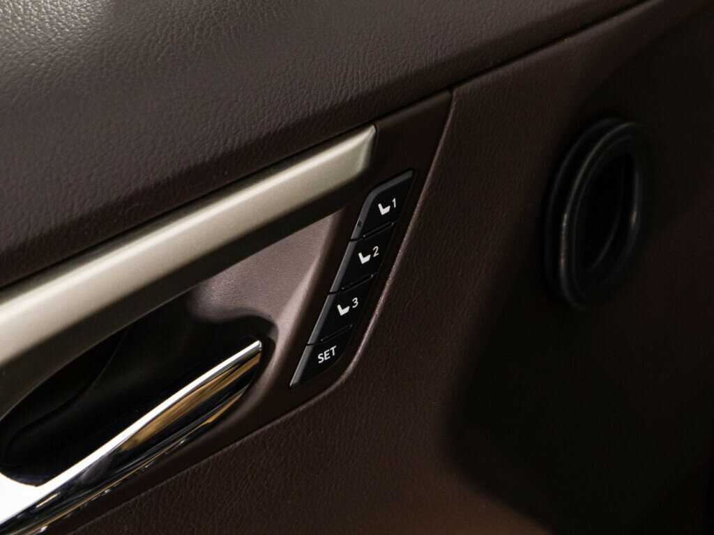 Lexus RX 200t, 2017 Фото №24