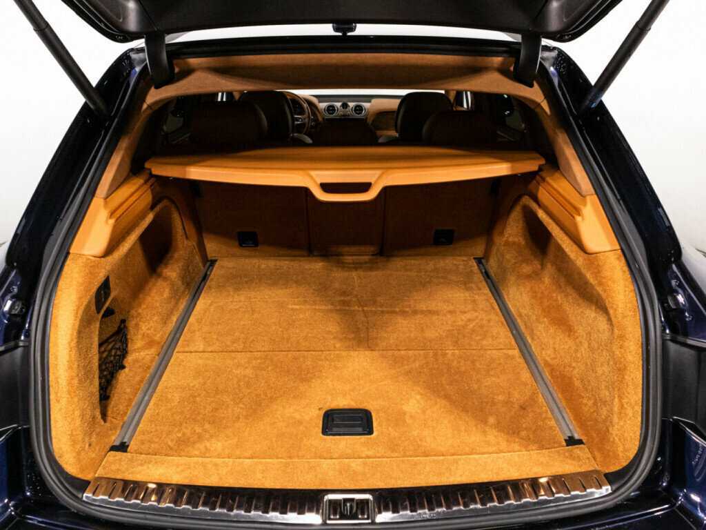 Bentley Bentayga, 2019 Фото №14