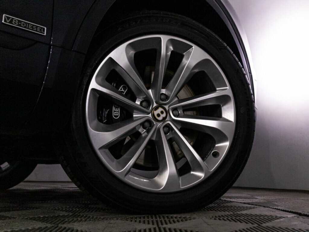 Bentley Bentayga, 2019 Фото №29