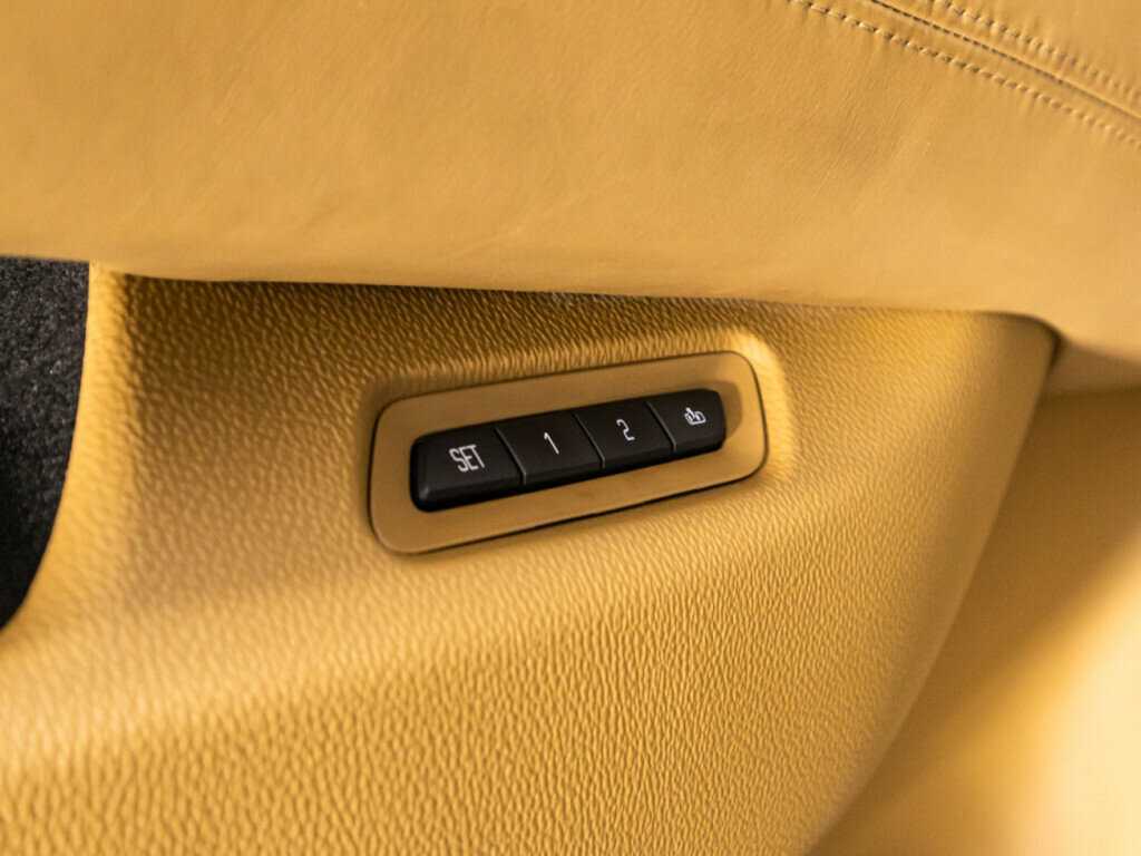 Cadillac Escalade, 2015 Фото №31