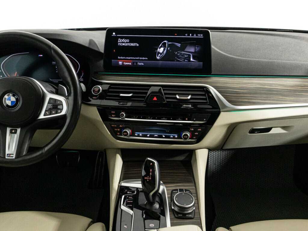 BMW 5 серии 520d xDrive, 2020 Фото №14