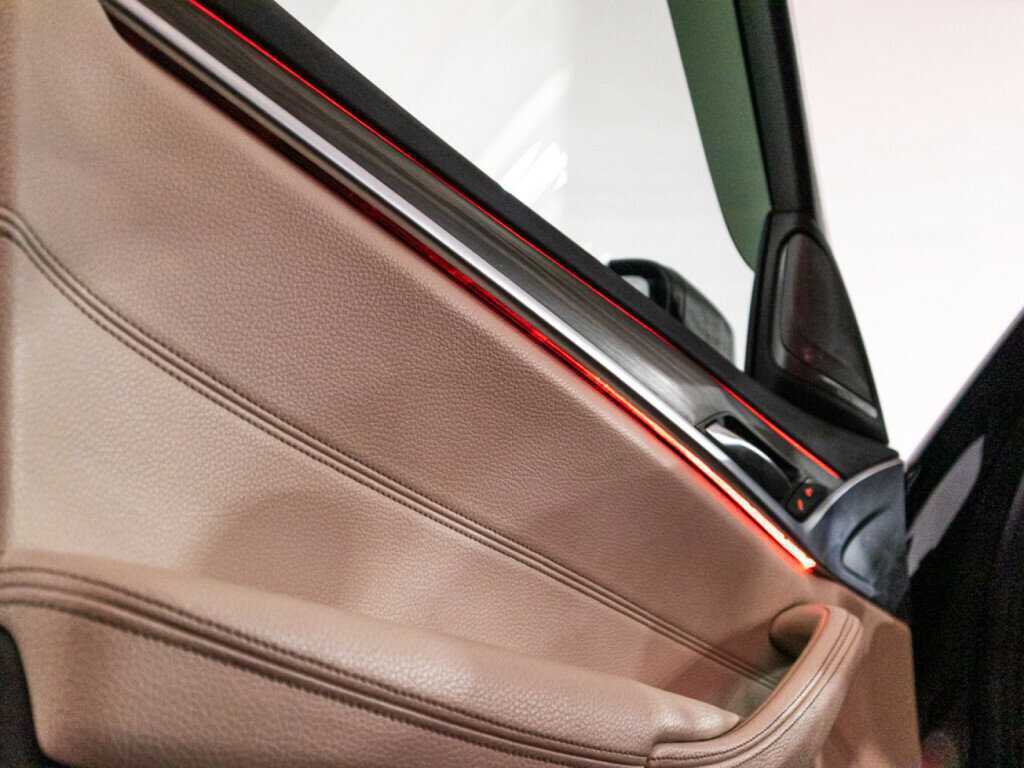 BMW 5 серии 520d xDrive, 2020 Фото №25