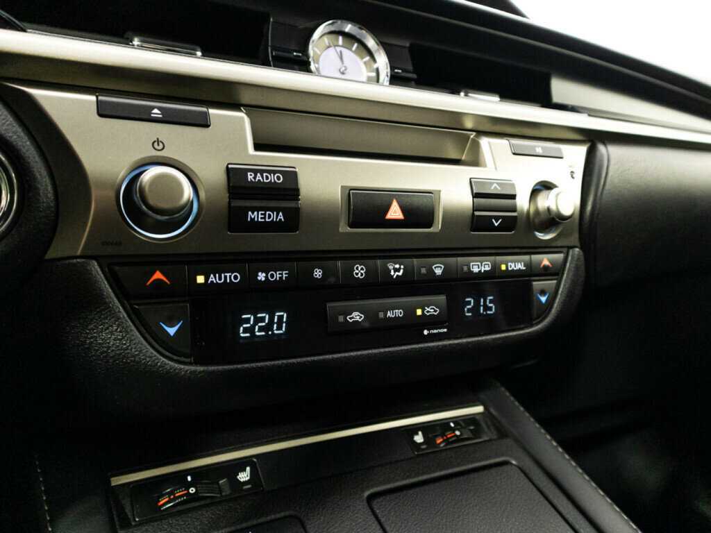 Lexus ES 250, 2017 Фото №18