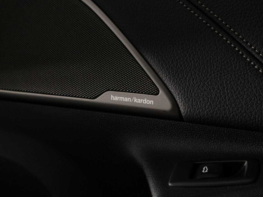 BMW 5 серии 530e xDrive, 2022 Фото №23