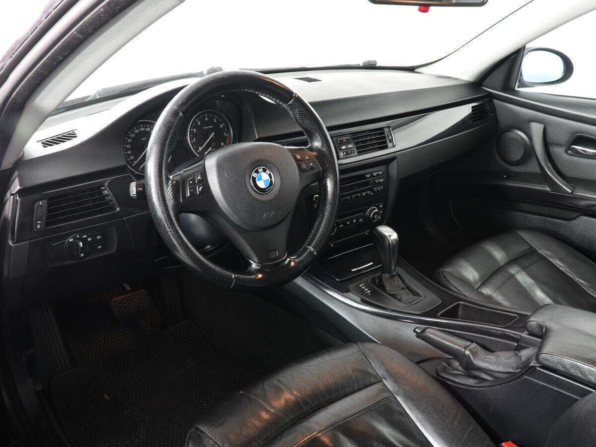 BMW 3 серии 325i, 2008 Фото №11