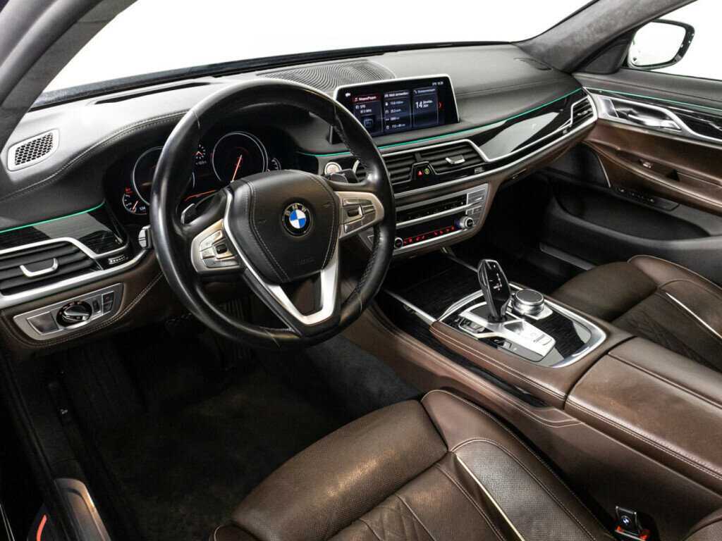 BMW 7 серии 730d xDrive, 2018 Фото №11