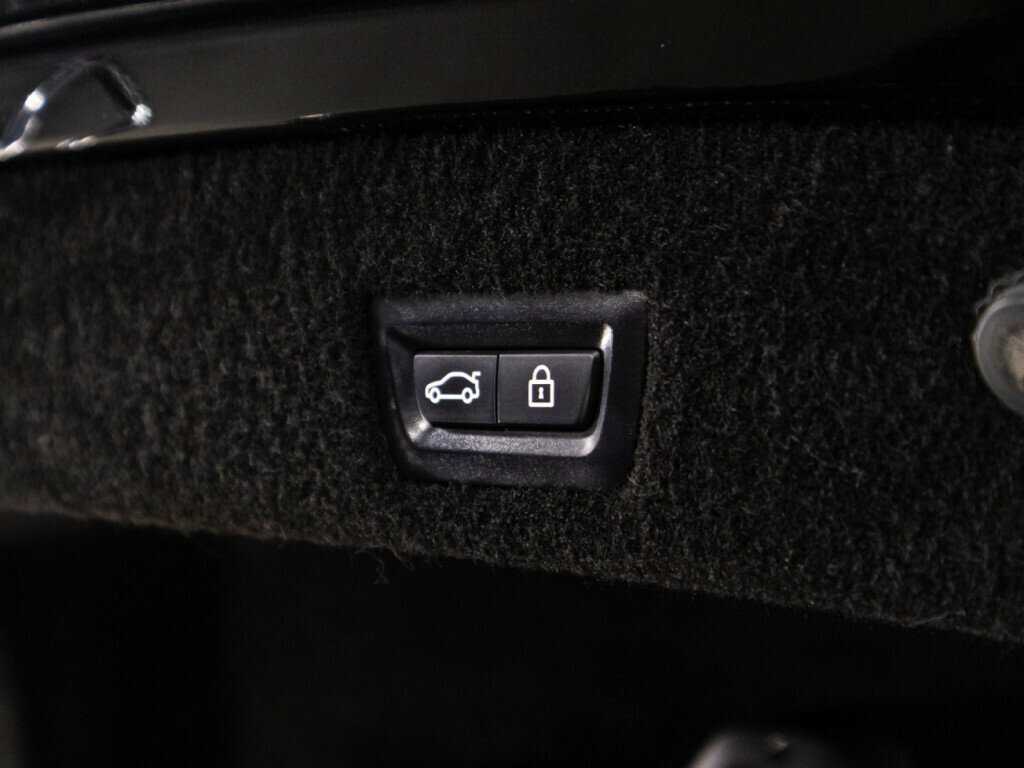 BMW 7 серии 730d xDrive, 2018 Фото №15